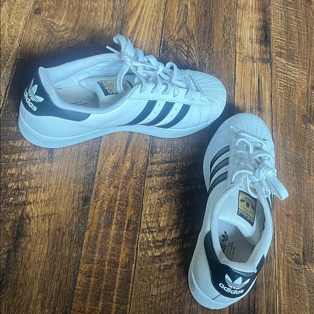 Adidas White and Black Superstar Shoes Shell Toes Adidas - Picture 3 of 7